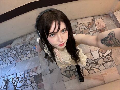 YourSmallDoll