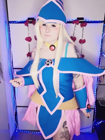 Yuki Cosplay