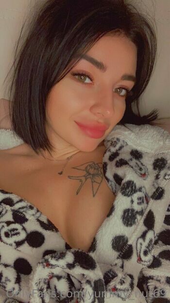 yummy_nut69