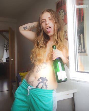 Yung FSK18