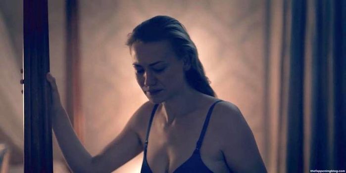 Yvonne Strahovski