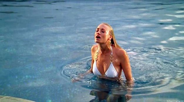 Yvonne Strahovski