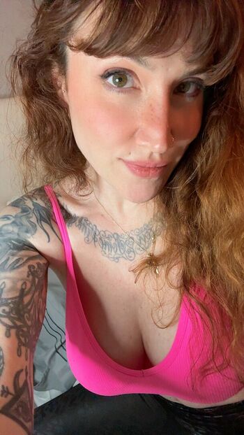 Zarya Moon | zaryamoon | theunicornhooker