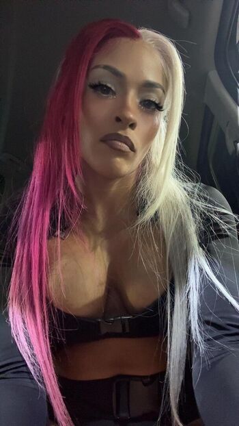 Zelina Vega