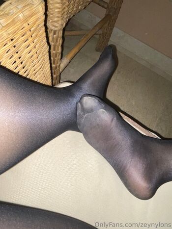 zeynylons