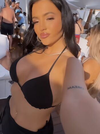 Zoë Chiara Wallner