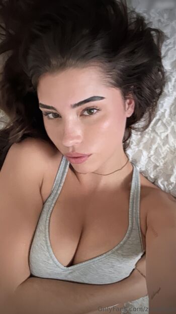 Zoe Allyse