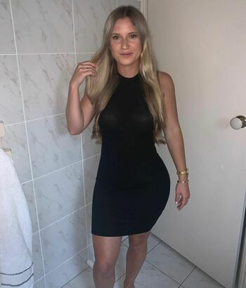 Zoe Best
