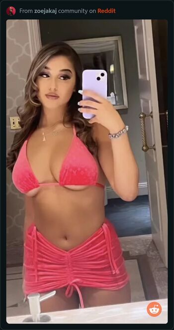 Zoe Jakaj