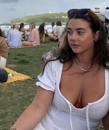 Zoe Kalotheos