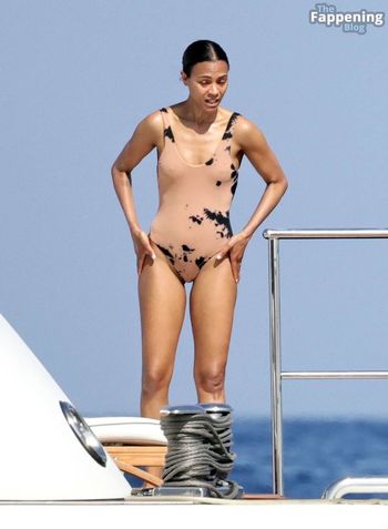 Zoe Saldana