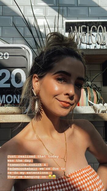 Zoë Sugg