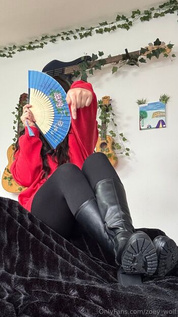 zoey_wolf