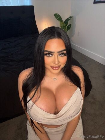 zoeyfoxxfree