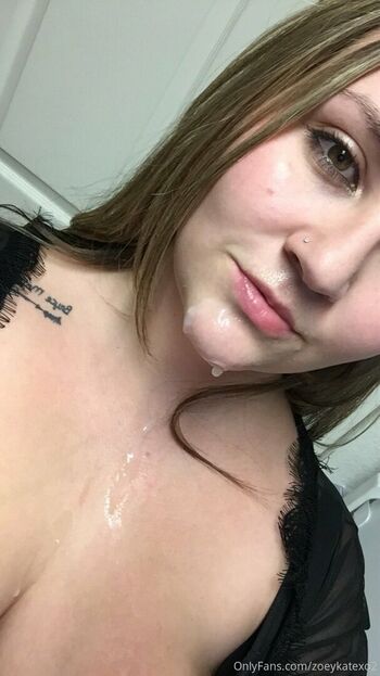 zoeykatexo2