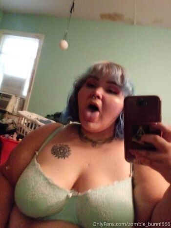 zombie_bunni666