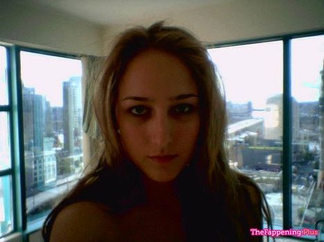 Leelee Sobieski