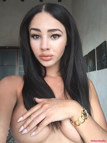 Courtnie Quinlan