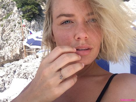 Lara Bingle